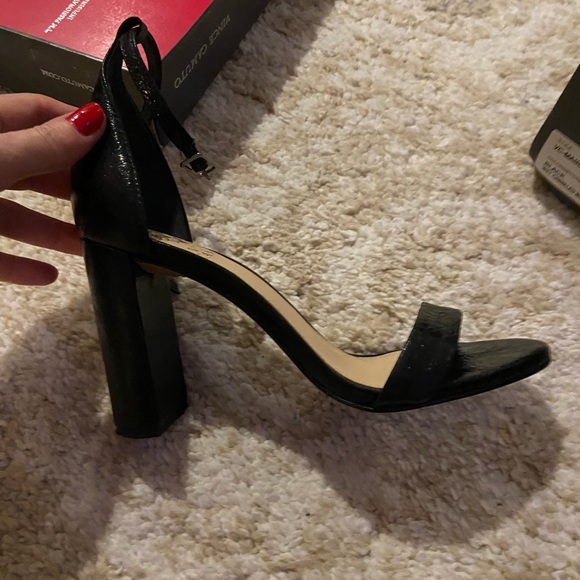 Vince Camuto Mairana block heel strap or sandal - size 6 - Picture 5 of 10